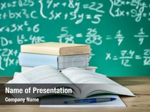  PowerPoint Template