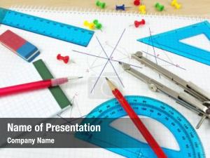  PowerPoint Template