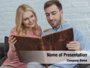  PowerPoint Template