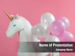 Unicorn party decoration balloons pink