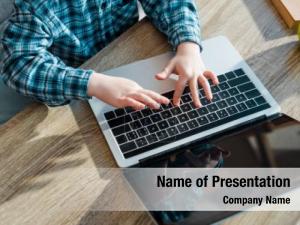  PowerPoint Template