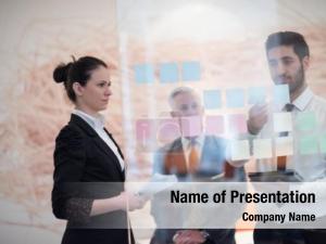  PowerPoint Template