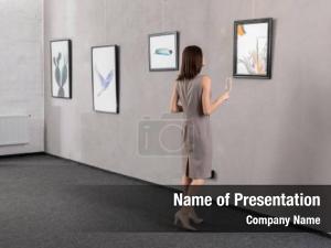  PowerPoint Template