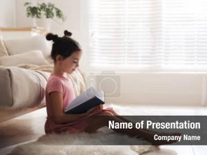  PowerPoint Template