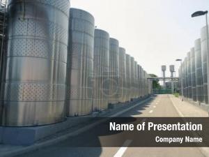Stainless large volume steel fermenters