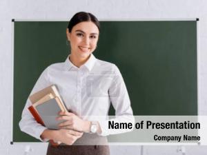  PowerPoint Template