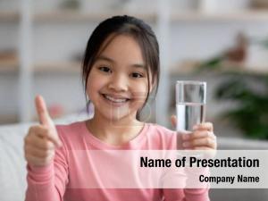  PowerPoint Template