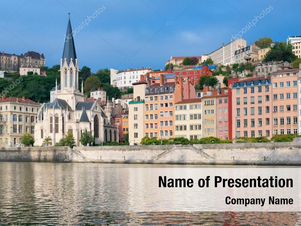 Maisons belles et colorées quai Lyon 