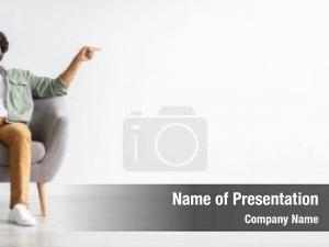  PowerPoint Template