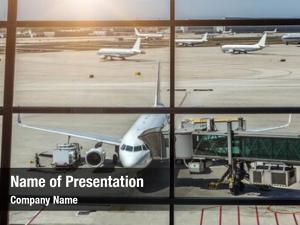Prepares airlines plane passengers board