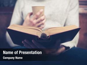  PowerPoint Template