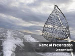 Sticking fishing net back speeding