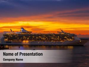 Port Of The Seas PowerPoint Template